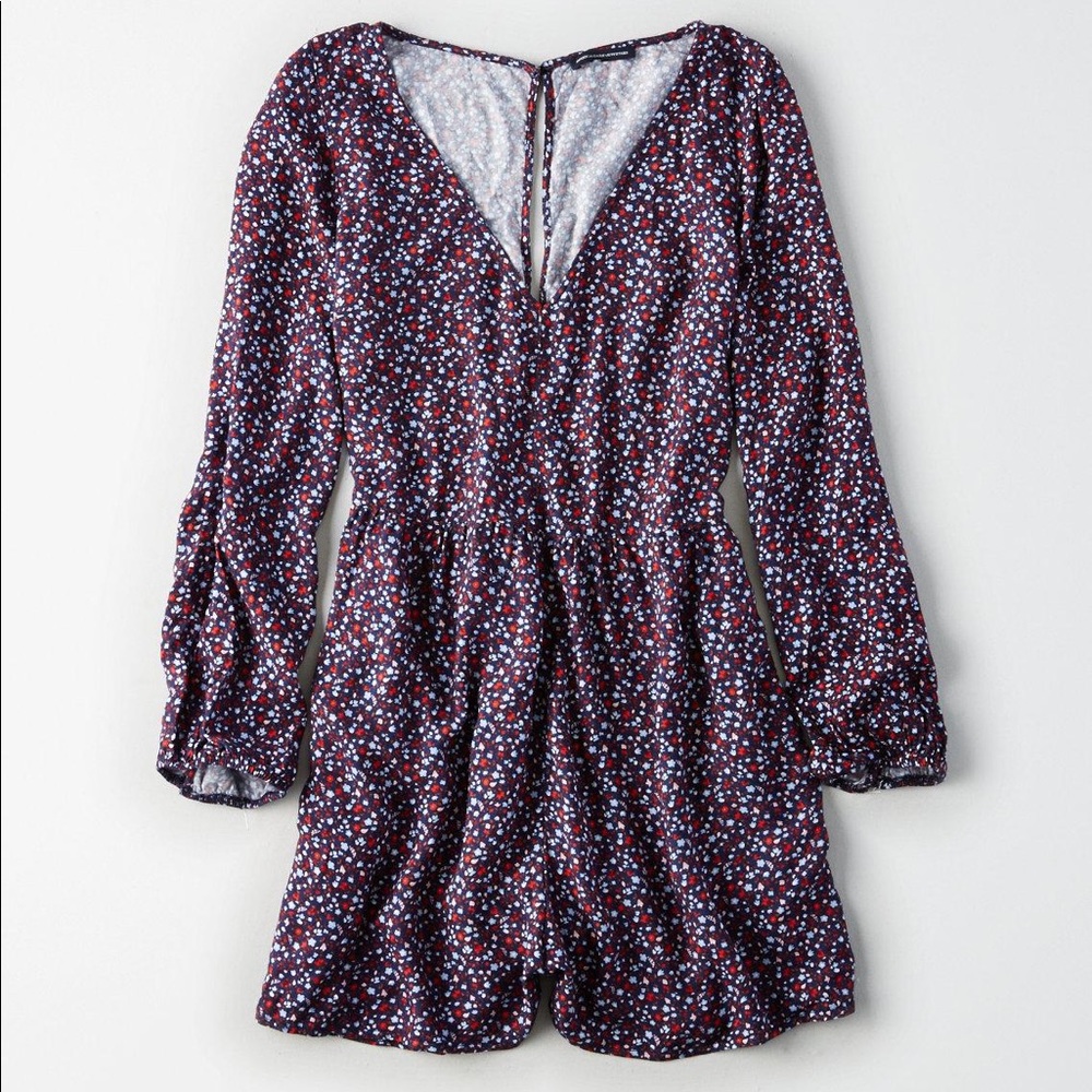 NWT adorable AE romper